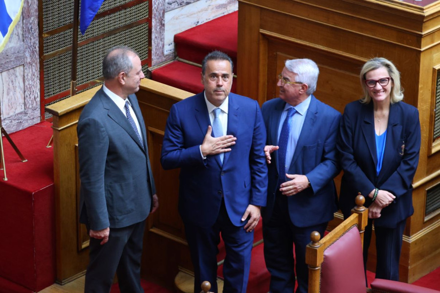 Ψηφίστηκε το νομοσχέδιο για την επέκταση αρμοδιοτήτων ΕΥΔΑΠ και ΕΥΑΘ