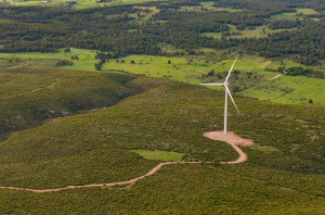 ΕΛΕΤΑΕΝ: Ισχυρή ανάπτυξη της αιολικής ενέργειας στην Ευρώπη και τον Κόσμο