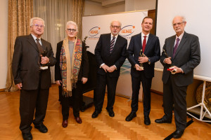 Βραβεία «Προμηθέας 2024»: Το ΙΕΝΕ τίμησε προσωπικότητες του ενεργειακού τομέα