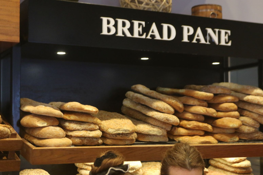 Βενέτης: Καμπανάκι Μονεμβασιώτη για τα αρτοποιεία- Πίεση από ενέργεια, πρώτες ύλες και έλλειψη προσωπικού