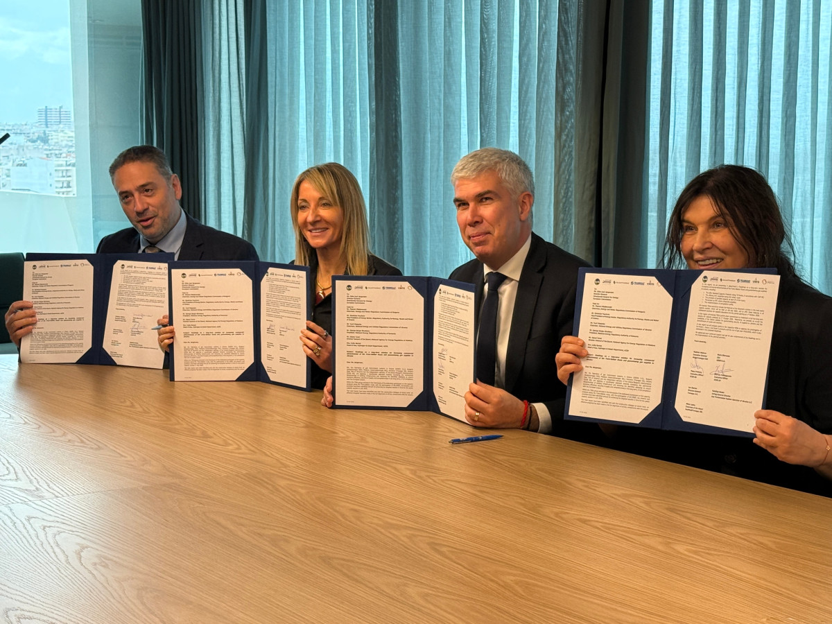 Συμφωνία μεταξύ Διαχειριστών και Ευρωπαϊκής Επιτροπής για τον Κάθετο Διάδρομο