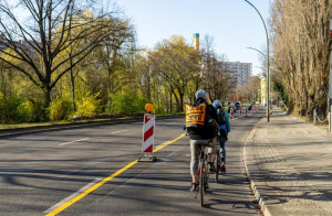 Κωστής Χατζηδάκης: Προσωρινοί ποδηλατόδρομοι και πεζόδρομοι όπως και στην Ευρώπη για να αντιμετωπίσουμε τον κορωνοϊό