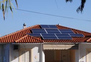Φωτοβολταϊκά: Νέος ηλεκτρικός χώρος για νοικοκυριά, επιχειρήσεις και αγρότες