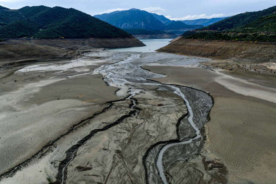Λειψυδρία στην Αττική: Η ΡΑΑΕΥ στέλνει γνωμοδότηση στο ΥΠΕΝ που θα αποφασίσει για τον «κόκκινο συναγερμό»