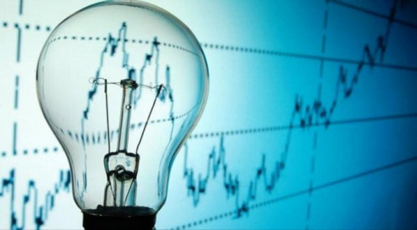 «Κίτρινη κάρτα» από Κομισιόν στην πρόταση της ΡΑΕ για κατώτατο όριο τιμής στη νέα χονδρεμπορική αγορά ηλεκτρισμού