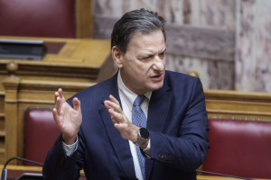 Σκυλακάκης: Στόχος είναι να φτάσουμε τα 14 GW από φωτοβολταϊκά