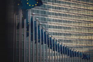 Η ΕΕ συνέστησε τη διατήρηση της γενικής ρήτρας διαφυγής του Συμφώνου Σταθερότητας και Ανάπτυξης το 2023