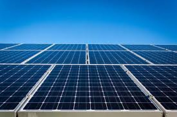 Η RWE θα προμηθεύει την Bosch με ηλεκτρική ενέργεια από ηλιακά πάρκα