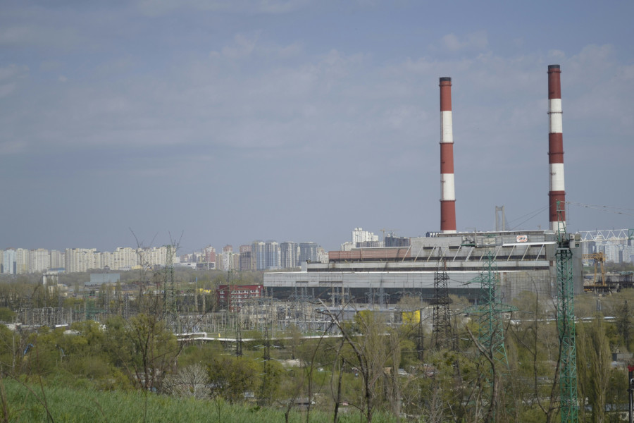 Σβήστηκε φωτιά στην εγκατάσταση αποθήκευσης καυσίμου του πυρηνικού σταθμού της Ζαπορίζια, μετέδωσε το RIA