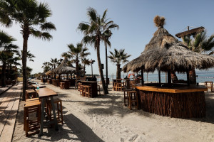ΥΠΕΝ: Κοινοποίηση και βεβαίωση προστίμου 13,121 εκατ. ευρώ σε beach bar στη Μύκονο