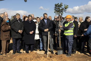 Επίσκεψη Μητσοτάκη-Αναστασιάδη στο Μάτι για το Πάρκο Μνήμης, δωρεά της Κυπριακής Δημοκρατίας