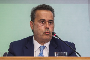 Τηλεφωνική επικοινωνία Παπασταύρου με την Αντιπρόεδρο Παγκόσμιας Εξερεύνησης της Chevron