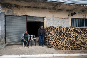 Στην… ουρά για καυσόξυλα- Μεγάλη αναμονή και τιμές απλησίαστες