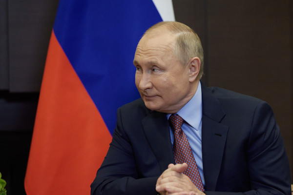 Πούτιν: Η μείωση της παραγωγής του ΟΠΕΚ+ θα συνεχιστεί μέχρι το 2024