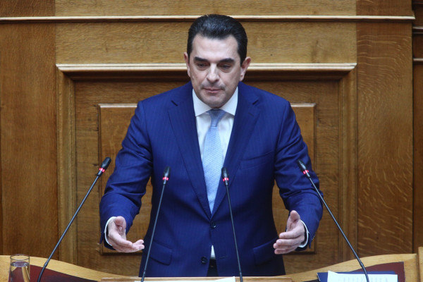 Γιάννης Τριήρης: Με τα ψέματα οι ακρίβεια δεν εξαλείφεται