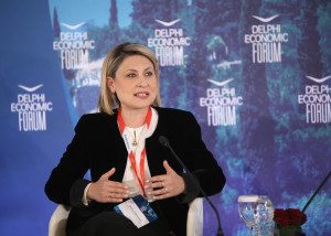 Χριστίνα Αλεξοπούλου, υφ. Μεταφορών και Υποδομών: Τις επόμενες ημέρες φέρνουμε τον νέο ΚΟΚ