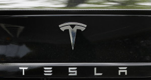 Tesla: Επεκτείνεται στην αγορά ηλεκτρικής ενέργειας της Γερμανίας