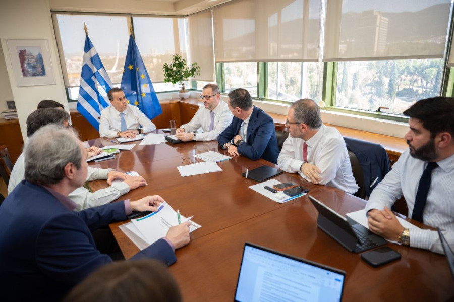 Παπασταύρου: Επάρκεια εφοδιασμού της, χάρη στον έγκαιρο σχεδιασμό, τη διαφοροποίηση των πηγών ενέργειας και τη στενή συνεργασία όλων των φορέων