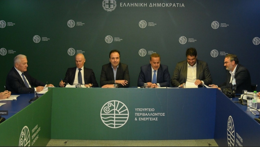 ΥΠΕΝ: Νέα έργα 480 εκατ. ευρώ για ανακύκλωση και κυκλική οικονομία στις Περιφέρειες