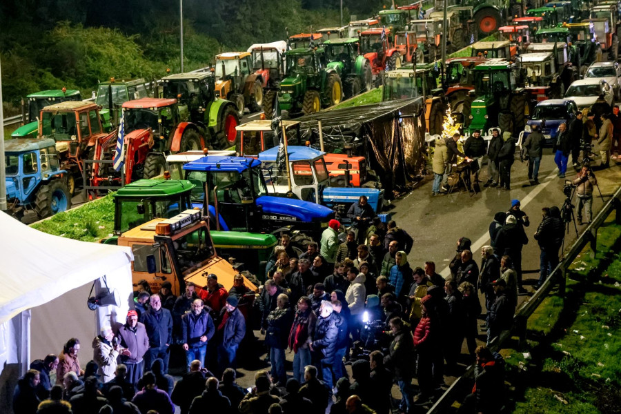 Γιάννης Τριήρης: Δεν ζητάς από αυτόν που βασανίζεις να μην βογκάει