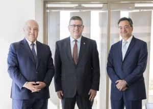 Μνημόνιο Συνεργασίας για Οικονομικό Πανεπιστήμιο Αθηνών &amp; Eurobank
