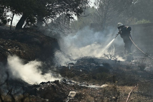 Με εντολή εισαγγελέα έρευνες της πυροσβεστικής σε εξέλιξη στα αιολικά πάρκα όλης της χώρας