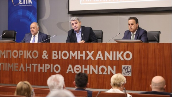 Στ. Παπασταύρου: Η κυβέρνηση θα συνεχίσει να στηρίζει νοικοκυριά όσο διαρκεί η κρίση στη Μ. Ανατολή