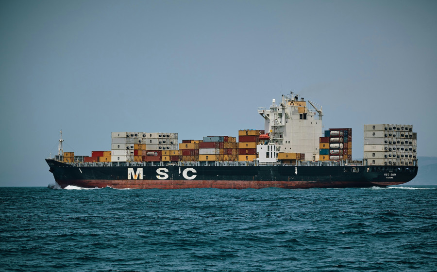 Πυρά των IRGC κατά containership ελληνικών συμφερόντων στον Περσικό Κόλπο