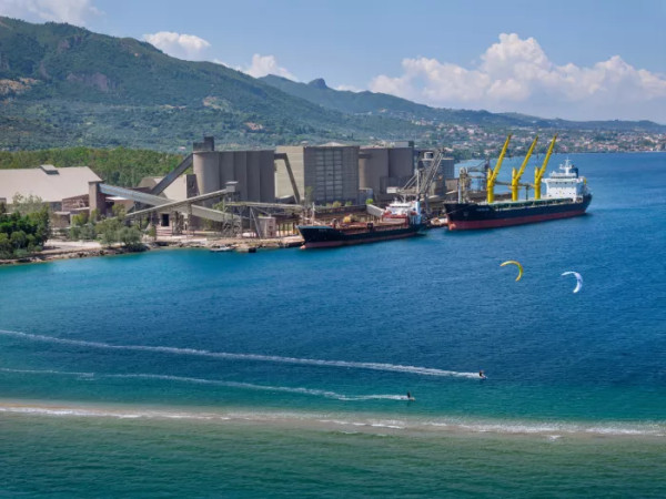 Συνεργασία Ομίλου ΤΙΤΑΝ - thyssenkrupp Polysius για την ανάπτυξη καινοτόμων προϊόντων χαμηλού άνθρακα με την τεχνολογία meca® clay