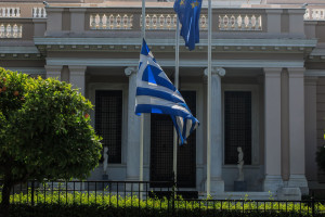Πόλεμος στη Μέση Ανατολή: Σε στάση αναμονής η κυβέρνηση- Το πακέτο μέτρων και η έκτακτη σύσκεψη στο Μαξίμου