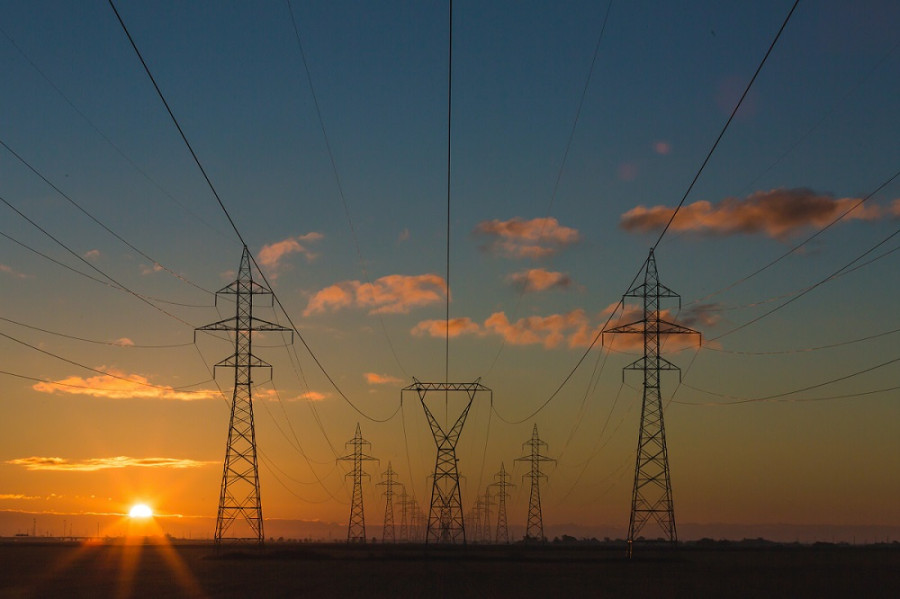 Κομισιόν: Μέτρα στήριξης για την ανάπτυξης εγκαταστάσεων αποθήκευσης ηλεκτρικής ενέργειας