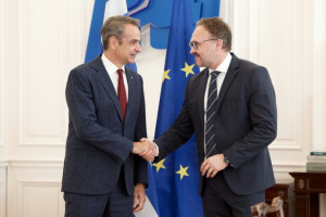Συνάντηση του Πρωθυπουργού Κυριάκου Μητσοτάκη με τον Ευρωπαίο Επίτροπο Ενέργειας και Στέγασης Dan Jørgensen