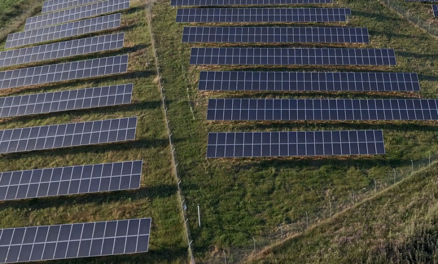 ΔΕΗ Ανανεώσιμες: 250MW φωτοβολταϊκών πάρκων μέχρι τέλος του έτους