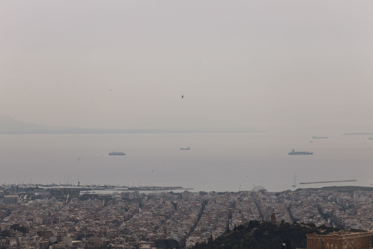 Άνοδος της θερμοκρασίας και μεταφορά σκόνης από τη Σαχάρα