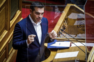 Τσίπρας: Δεκάρα τσακιστή δεν έχετε πάρει από τα υπερκέρδη οκτώ μήνες τώρα