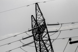 Καλάθι του νοικοκυριού και για τις τιμές του ηλεκτρικού ρεύματος αναζητά η κυβέρνηση