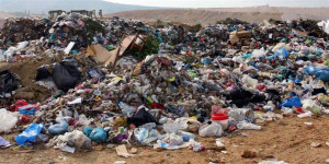 Μείωση δέκα προστίμων για τους παράνομους χώρους ανεξέλεγκτης διάθεσης αποβλήτων πέτυχε το Υπουργείο Περιβάλλοντος και Ενέργειας