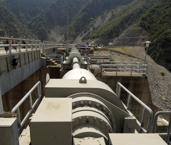 Βουλγαρική εταιρία επισκευάζει το μεγαλύτερο υδροηλεκτρικό εργοστάσιο της Ελλάδας