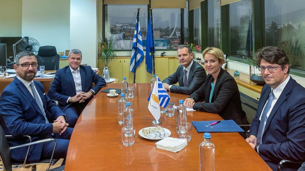 Συνάντηση Σδούκου – Παπαγεωργίου για την ηλεκτρική διασύνδεση Ελλάδας -Κύπρου - Ισραήλ