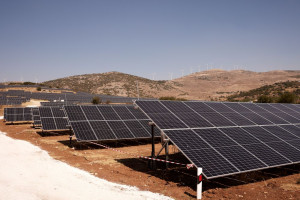Mevaco: Σύμβαση για την κατασκευή μεταλλικών βάσεων Φωτοβολταϊκού Πάρκου