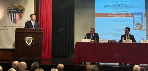 Παπασταύρου: Πατριωτισμός είναι ό,τι κάνει στην πράξη την Ελλάδα πιο δυνατή