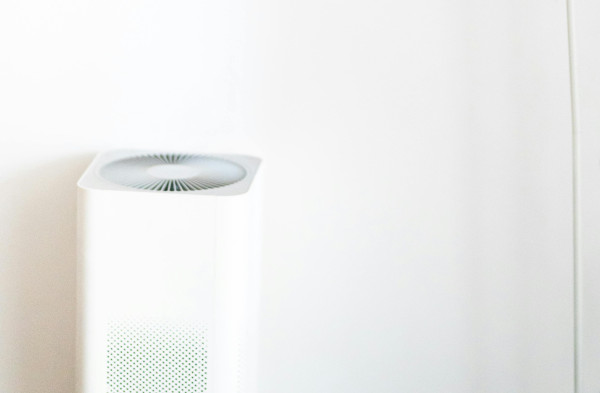 Πόσες ώρες την ημέρα πρέπει να λειτουργούμε τον αφυγραντήρα;