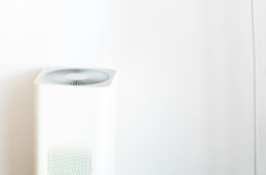 Πόσες ώρες την ημέρα πρέπει να λειτουργούμε τον αφυγραντήρα;