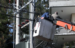 ΔΕΔΔΗΕ: Προσπάθειες για αποκατάσταση της ηλεκτροδότησης σε Αλεποχώρι, Ψάθα και Πόρτο Γερμενό