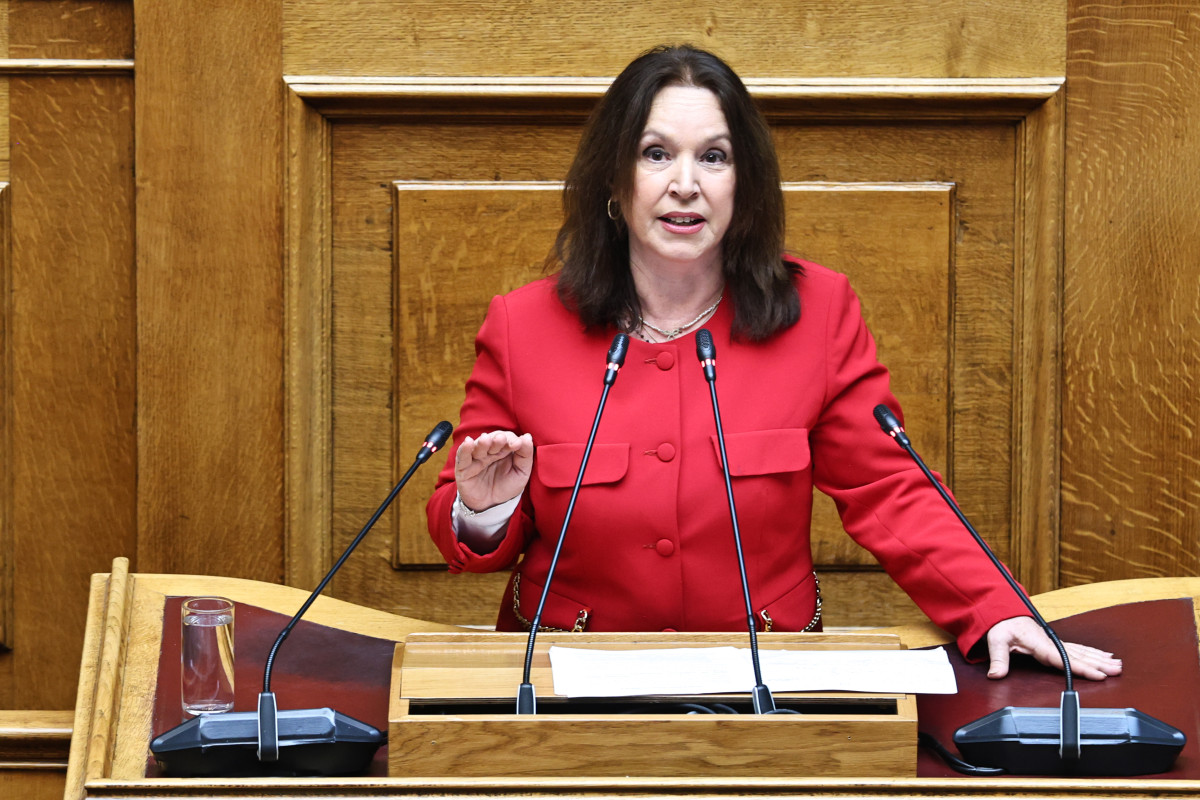Καλλιόπη Βέττα: Μείωση πόρων για έργα υποδομής στην Δυτ. Μακεδονία προβλέπει η Υ.Α. του Υ.Π.ΕΝ. για την κατανομή των εσόδων από CO2