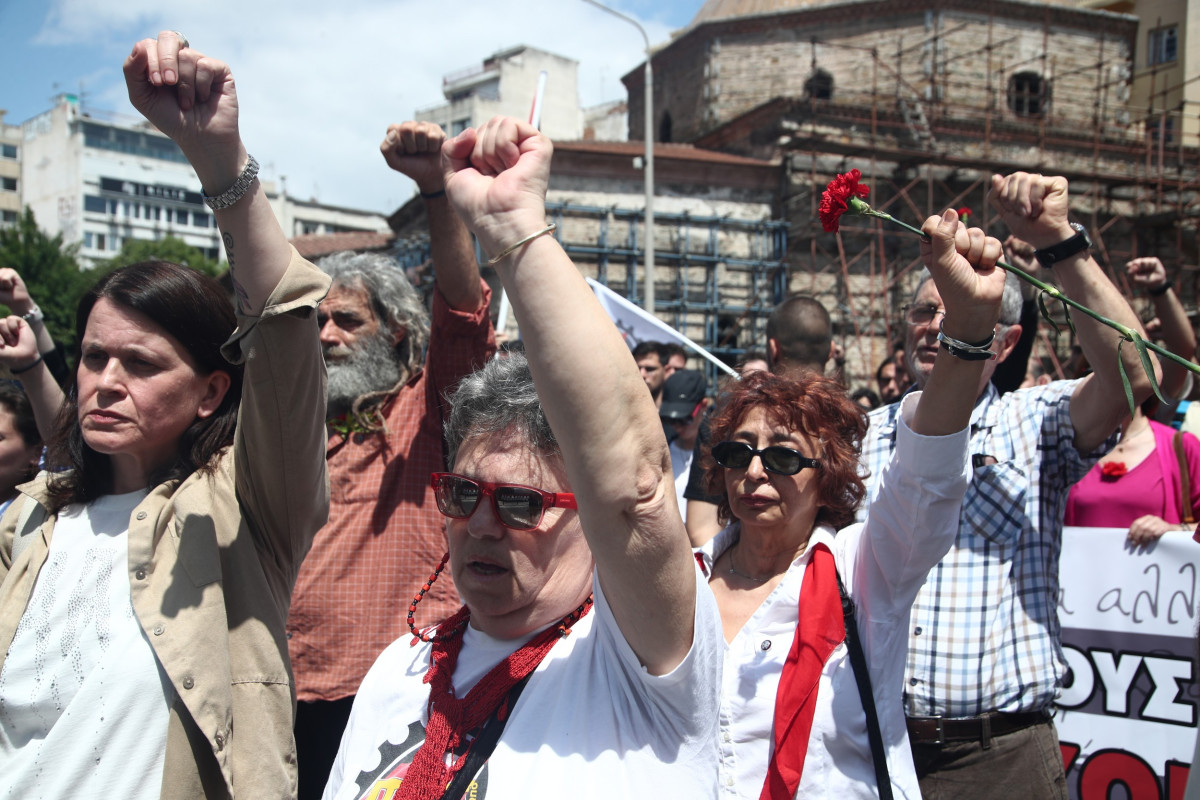 Γιάννης Τριήρης: Πρωτομαγιά και … εξαήμερη εργασία