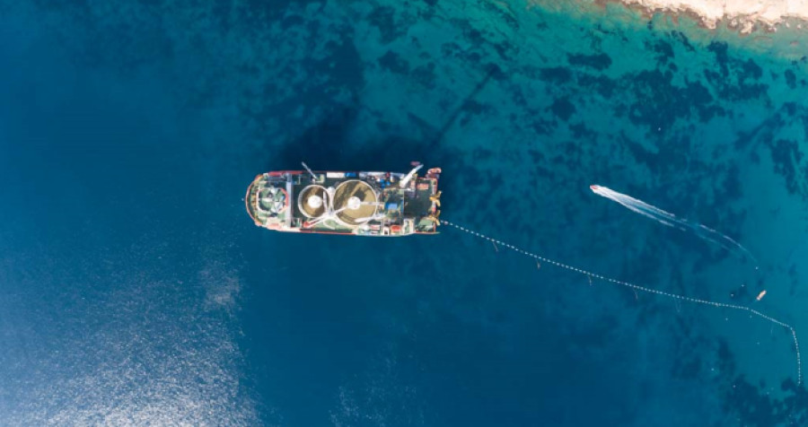 ΑΔΜΗΕ: Επιτυχής Μεταφορά Ηλεκτρικής Ισχύος 320 MW από την Κρήτη προς την Αττική