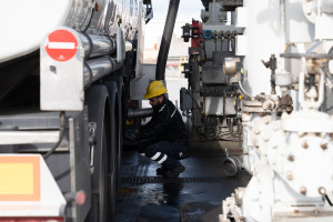Πρώτη παράδοση ναυτιλιακών καυσίμων με βιοκαύσιμα στην Ελλάδα, από τον Όμιλο Motor Oil