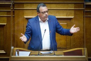 Σ. Φάμελλος: Αισχροκέρδεια και αυθαιρεσία στην αγορά φυσικού αερίου με τις πλάτες της κυβέρνησης