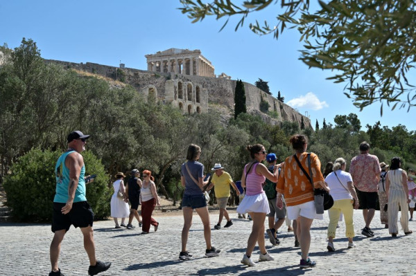 Γιάννης Τριήρης: Η ψευδαίσθηση των ρεκόρ της «βαριάς βιομηχανίας» μας